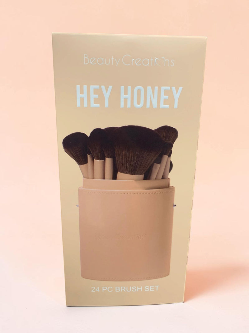 Load image into Gallery viewer, Face-Beauty Creations Hey Honey 24pc brush set BS-HH (3pcs bundle, $16.50 each)
