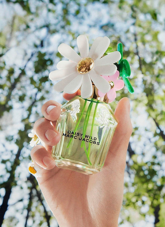Perfumes- Daisy Wild by Marc Jacob’s Eau De Parfum 3.4oz/100ml