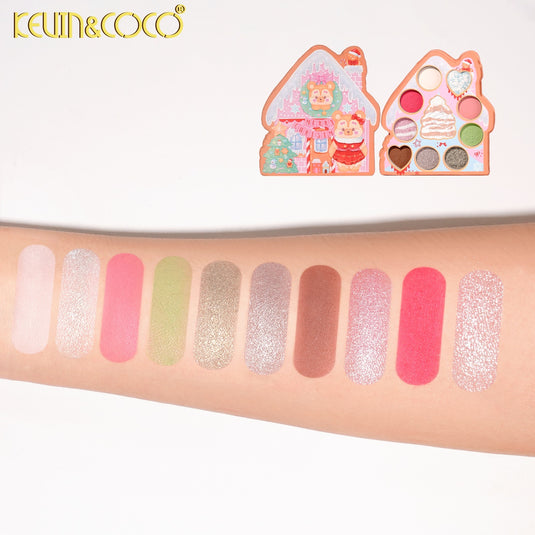 Face-Kevin&Coco Bear-y-Merry Gingerbread House Eyeshadow Palette KC2084 ($4 each, 12pc display)
