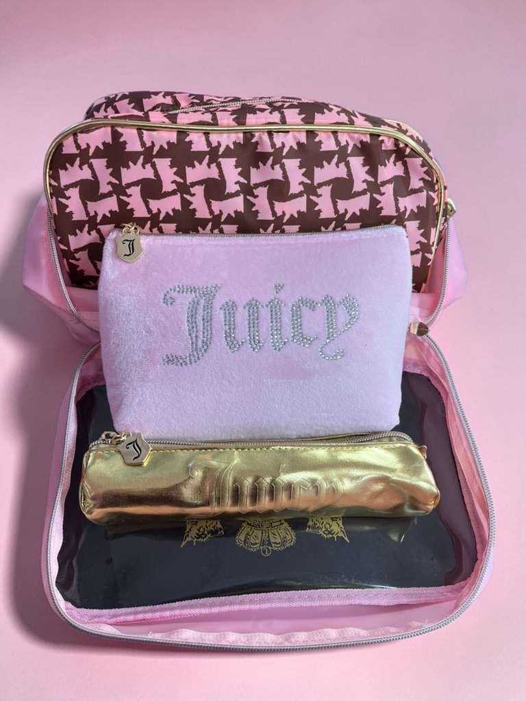 Load image into Gallery viewer, Novelties- Juicy Couture 4pc Travel Set ($10.50 each,4pc bundle)
