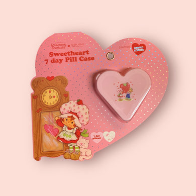 Novelties-Strawberry Shortcake 7 Day Pill Case SS45958 ($2.50 each, 6 pcs pack)