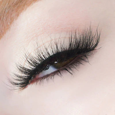 Load image into Gallery viewer, Eyes- Kara Beauty HELLALASHES 8D Vegan Mink- EastLo L003 (12pc box, $2.50 each)
