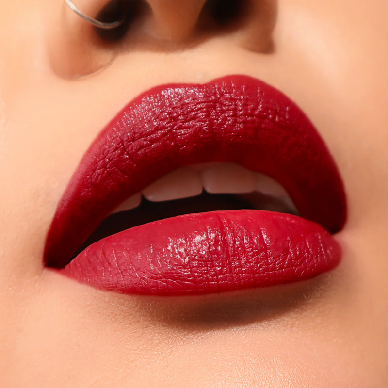 Load image into Gallery viewer, Lips- MOIRA Goddess Lipstick- GDL020 Minerva (3pc Bundle, $3 each)
