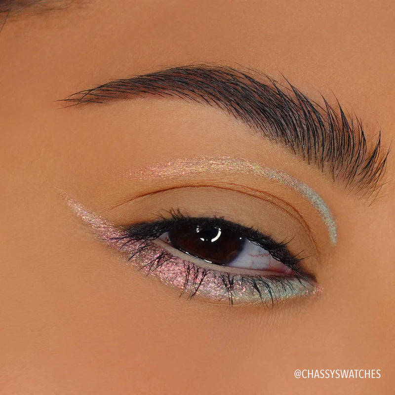 Load image into Gallery viewer, Eyes-  Moira Supernova Multichrome Gel Liner 002-Chroma (3pc bundle, $2.50)
