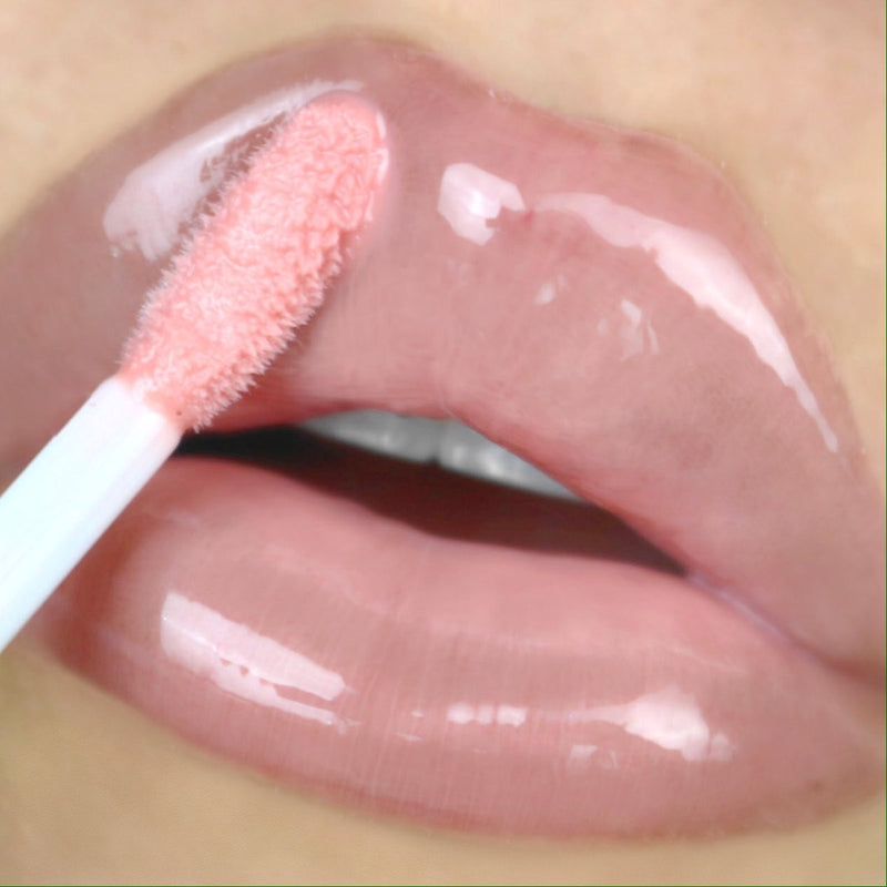 Load image into Gallery viewer, Ultra Dazzle Lipgloss #9 Status (6pc Bulk Bundle $2.50 each)

